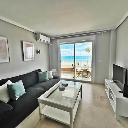 Primera Linea De Playa Frontal Con Vistas Al Mar Fuengirola Zewnętrze zdjęcie