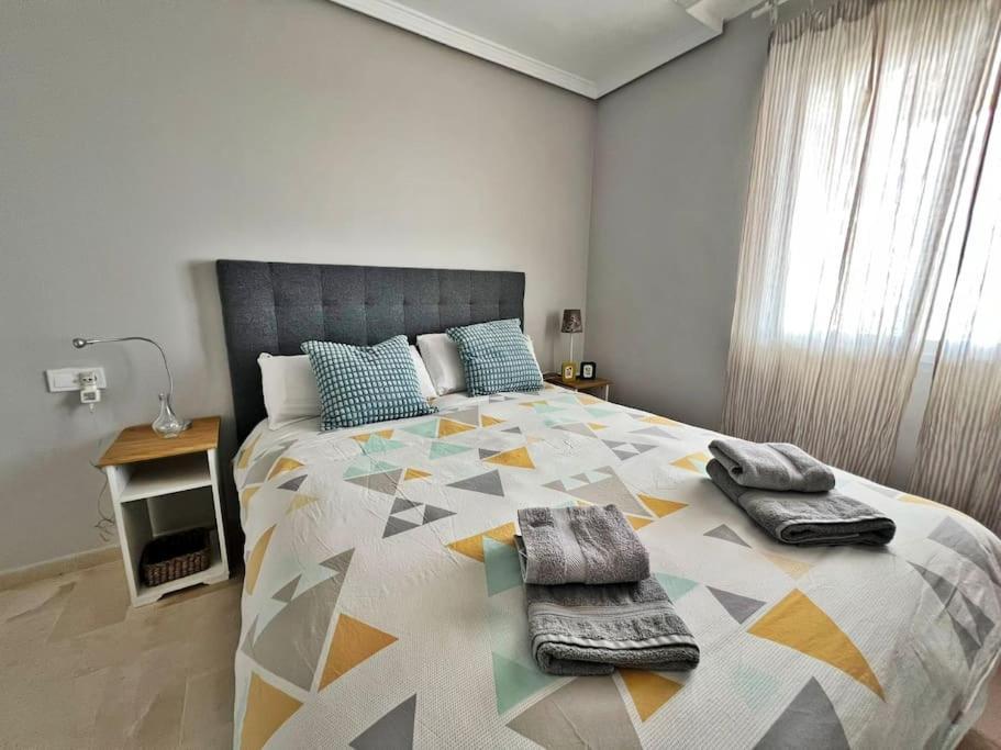 Apartamento Primera Linea De Playa Frontal Con Vistas Al Mar